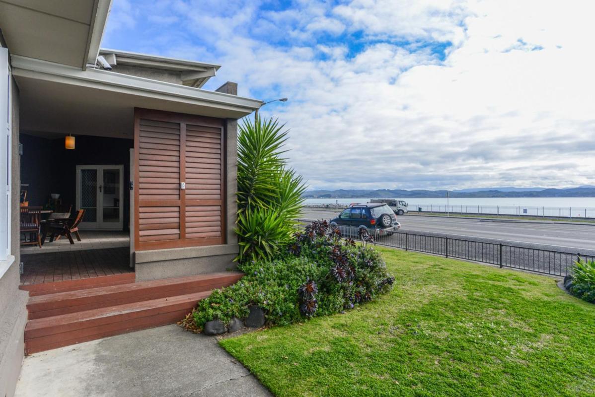 Breakwater Cottage - Napier Holiday Home Экстерьер фото